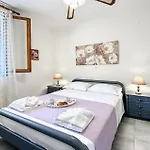 Lovely In Aghios Dimitrism * Riglia
