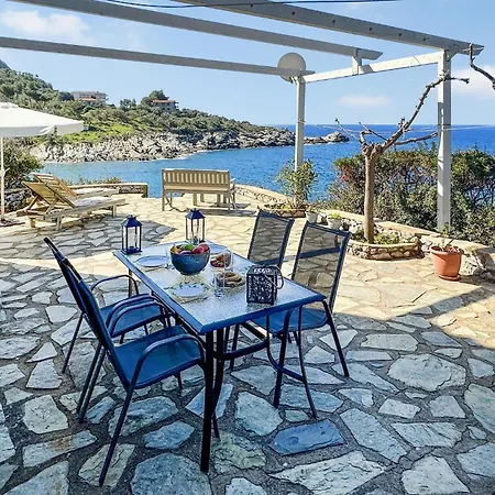 Lovely In Aghios Dimitrism * Kotronion (West Mani)