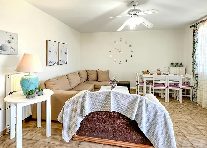 Apartmán Lovely In Aghios Dimitrism Riglia